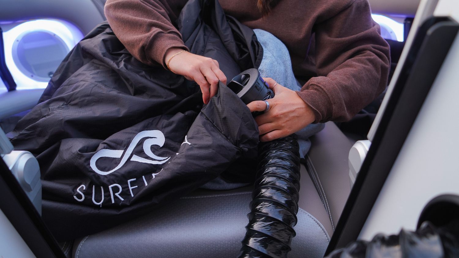 •    corporate headshot
    •    professional portrait
    •    team photo
    •    executive portrait
    •    brand photography
    •