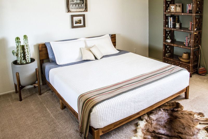 Location branding Gatos Trail master bedroom