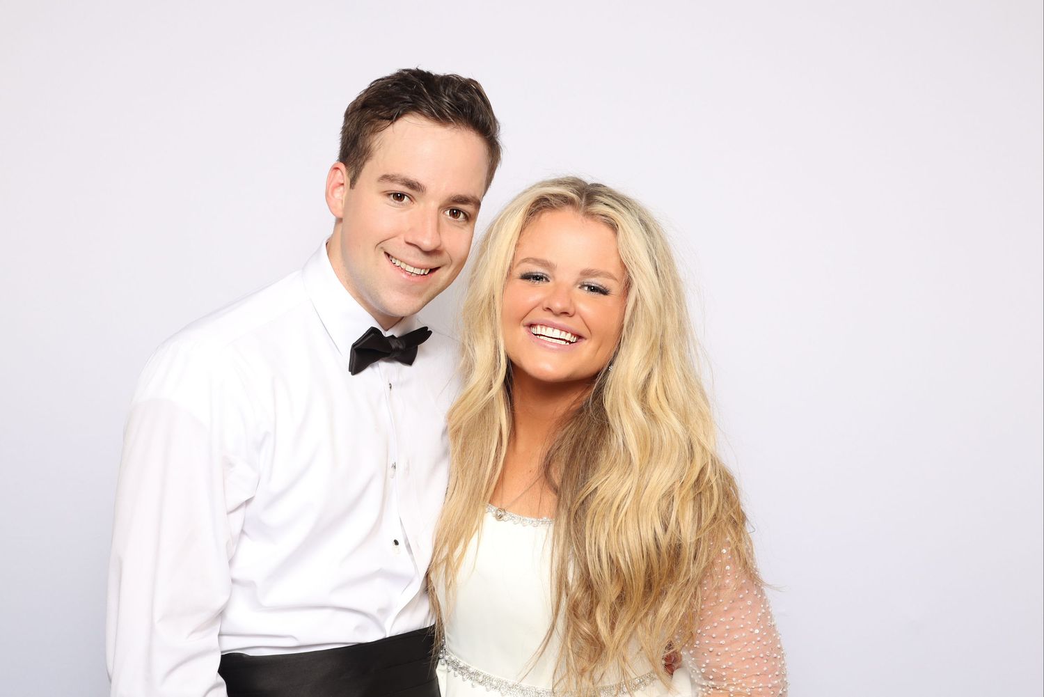 Bride and Groom Photo Booth Photo at Chesapeake Bay Beach Club