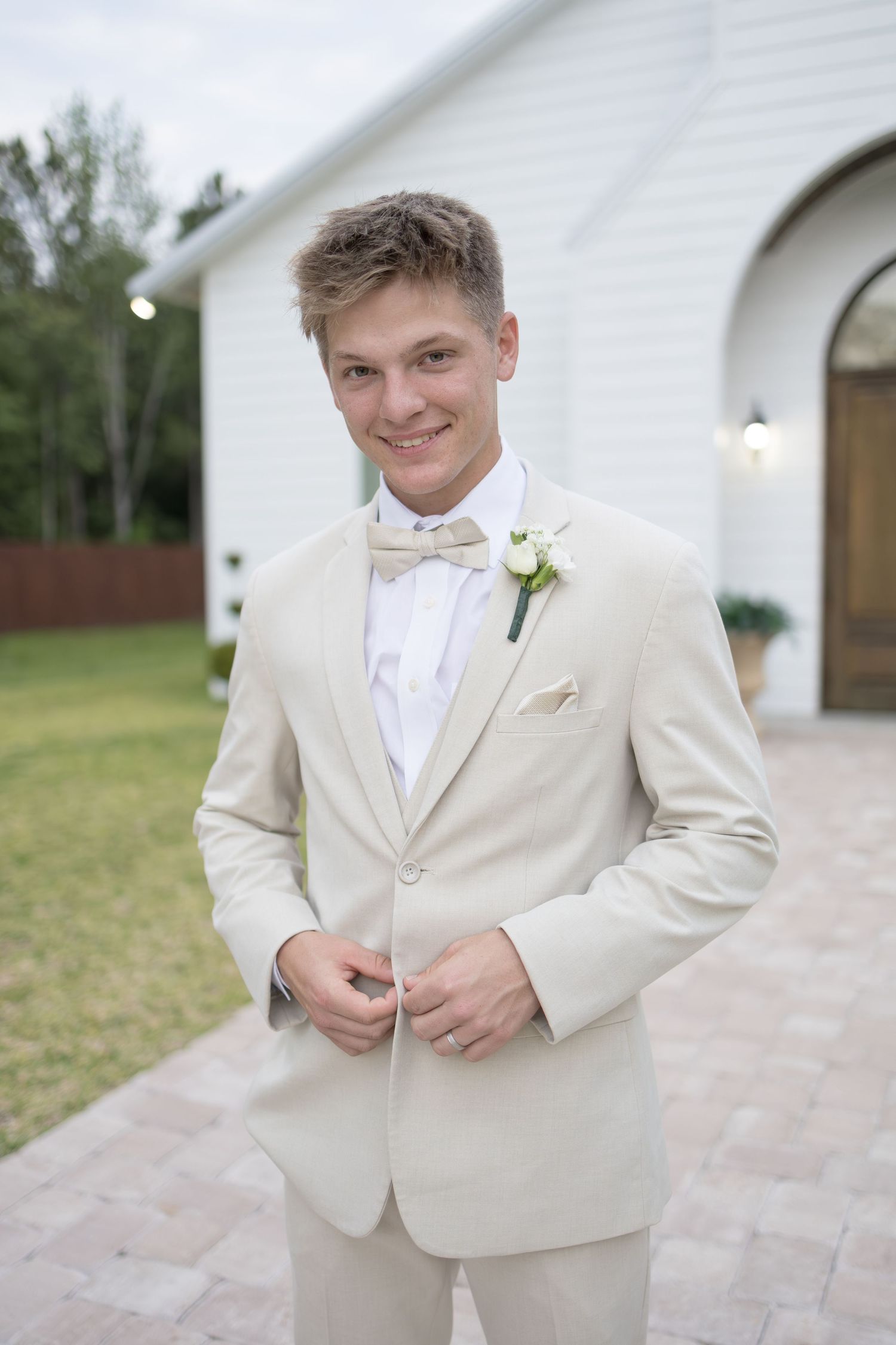 Wedding at Cottonwood Manor