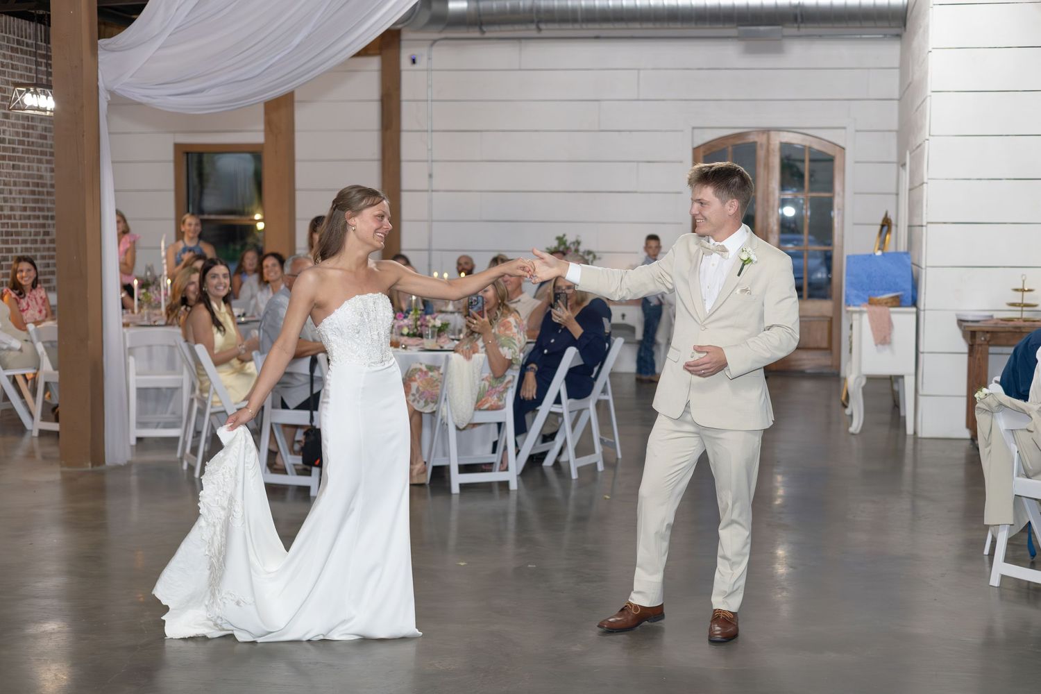 Wedding at Cottonwood Manor