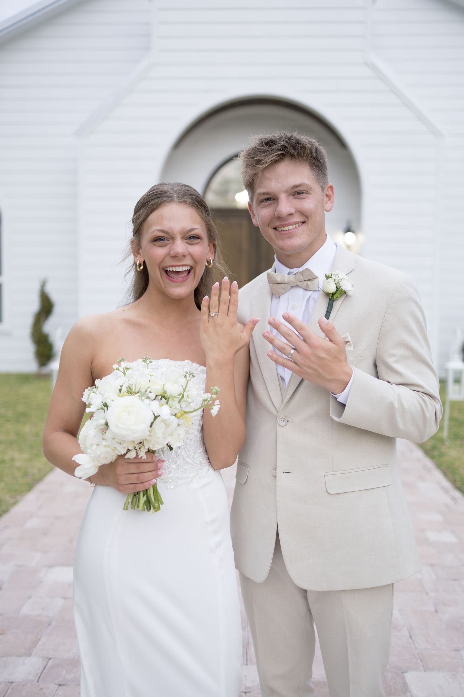 Wedding at Cottonwood Manor