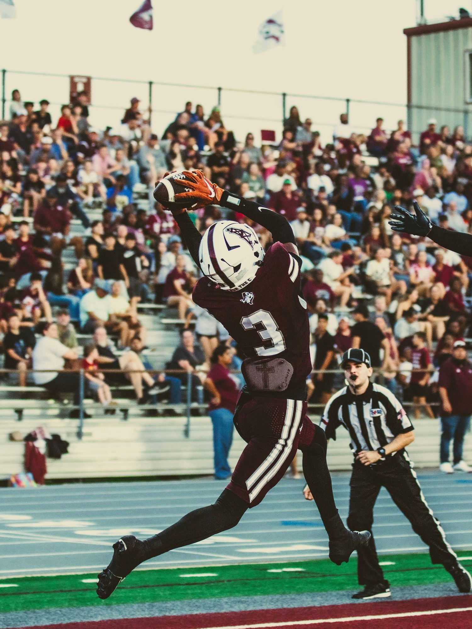 West Columbia football player catching the ball for the touchdown
