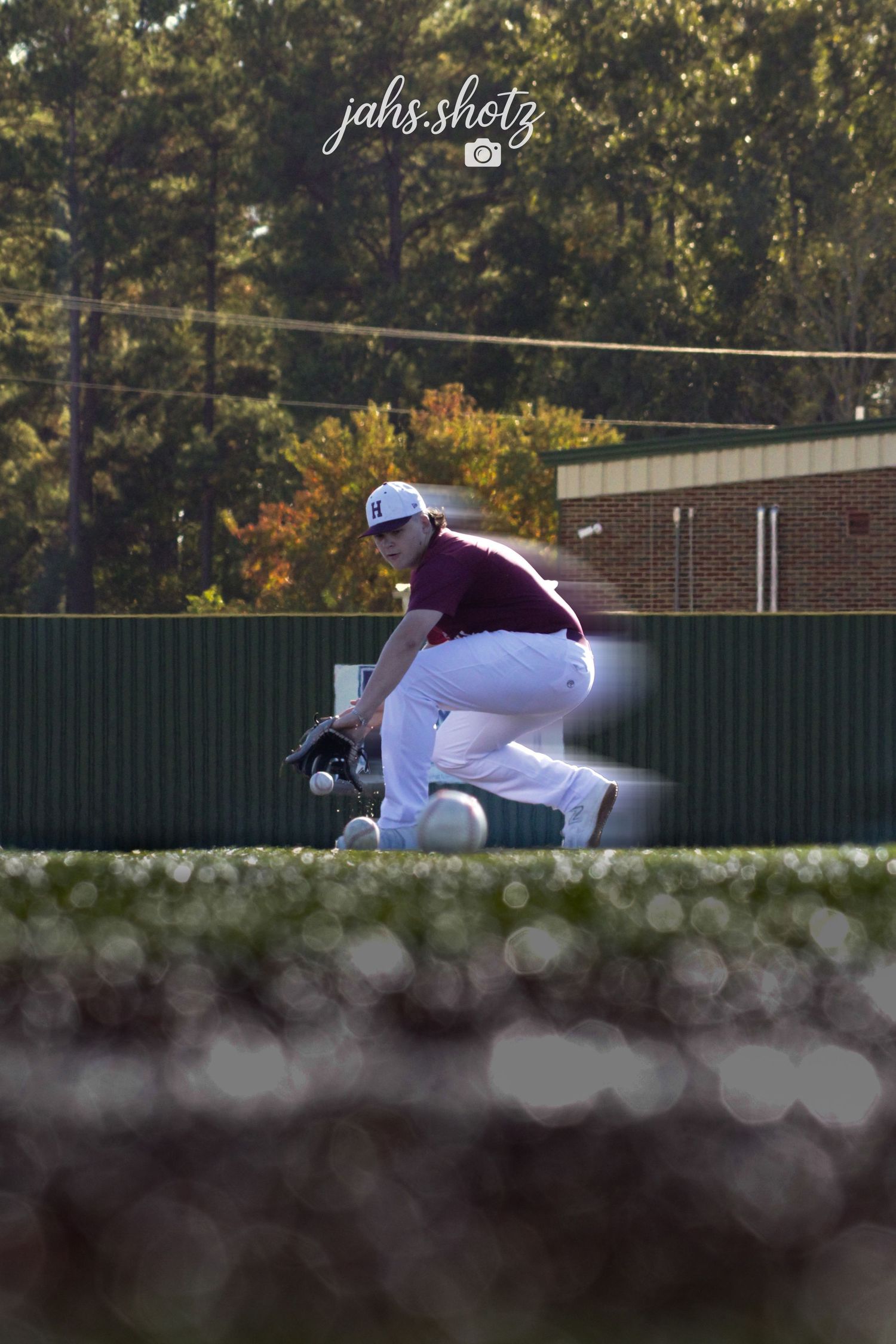A photo made by shotz.by.jah of a baseball player fielding the ball