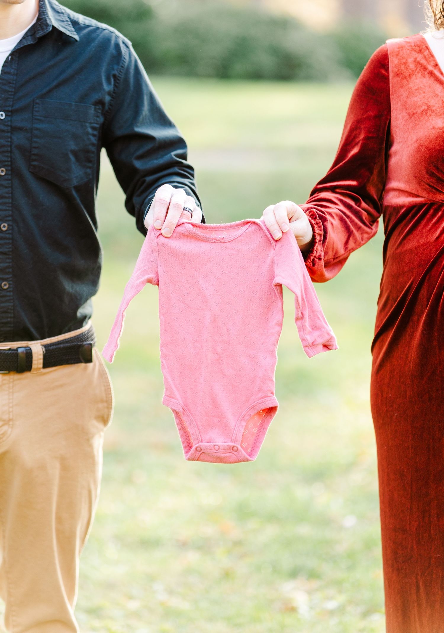 Fall Maternity Photography by Donahue Digital Taken in Boston's North Shore.