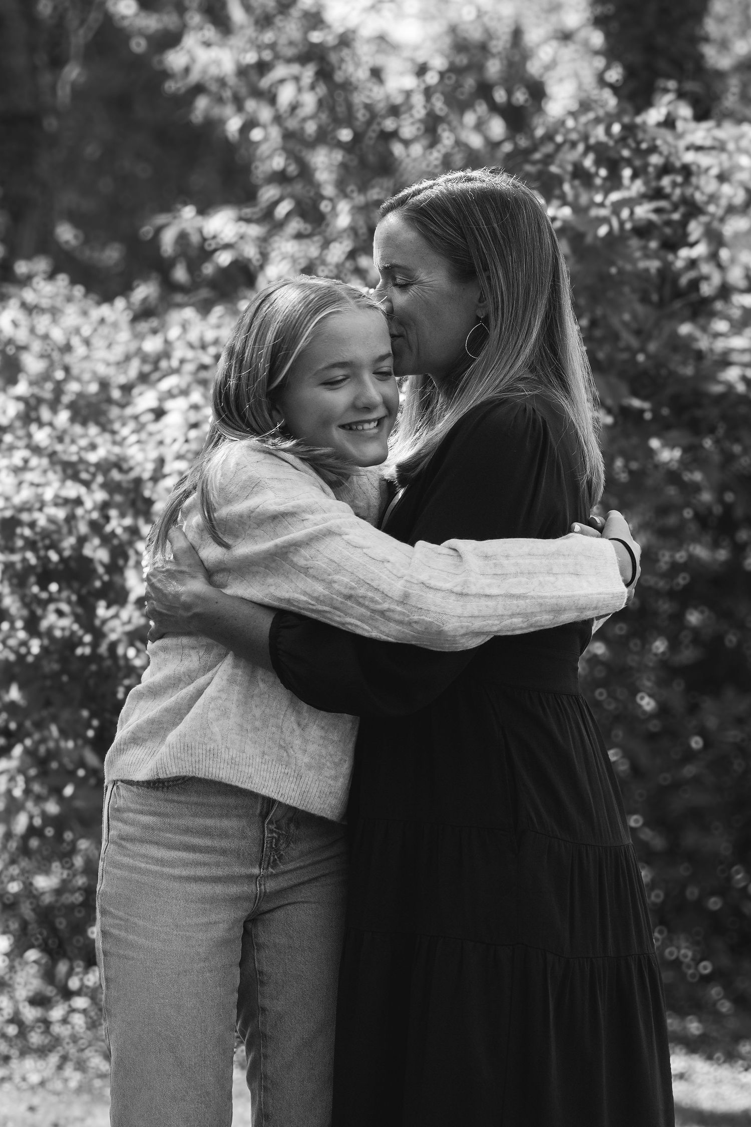 Mother and daughter photo in black and white