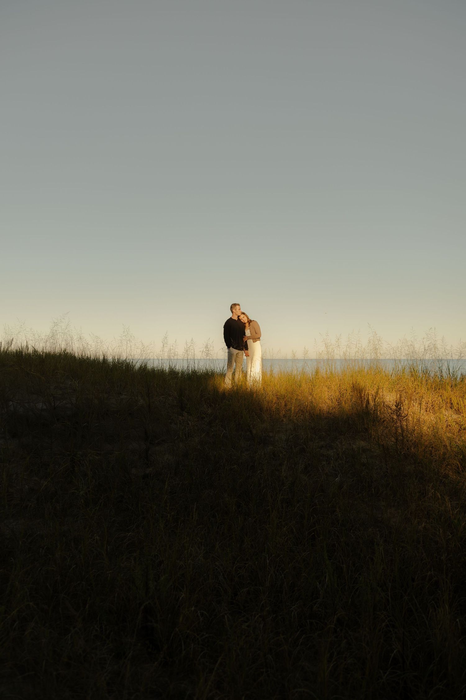 couples, beach session, engagement, getting married, sheboygan, kohler andrae, golden hour
