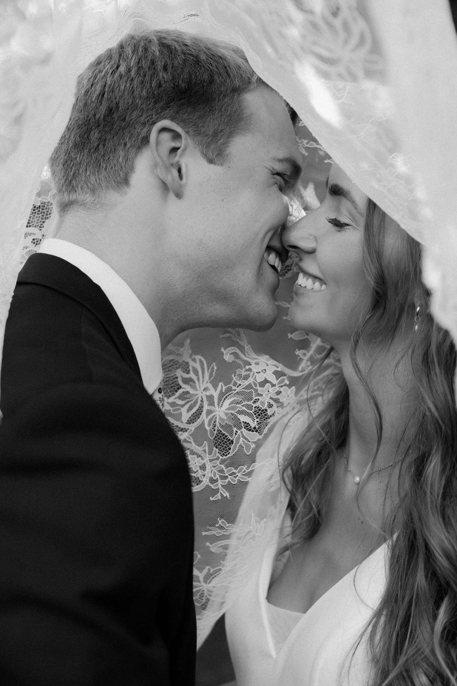 Midwest documentary wedding photography, couples bridal portraits