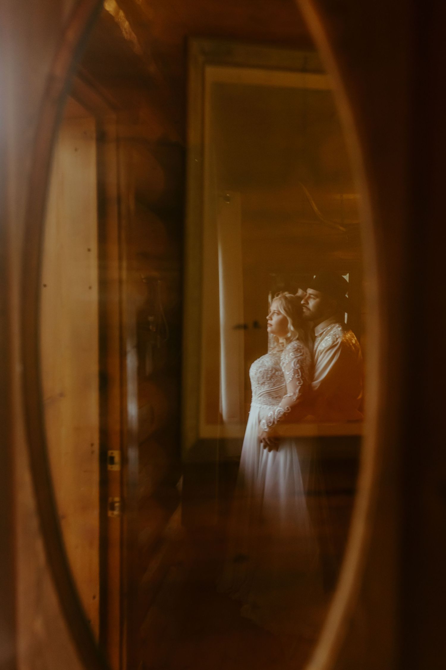 Mt Hood Wedding Photographer | Mt Hood Oregon Elopement Photographer | Mt Hood Oregon | The Burke Cabin |