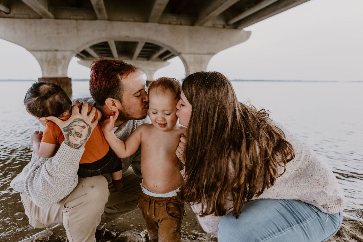 family kisses
