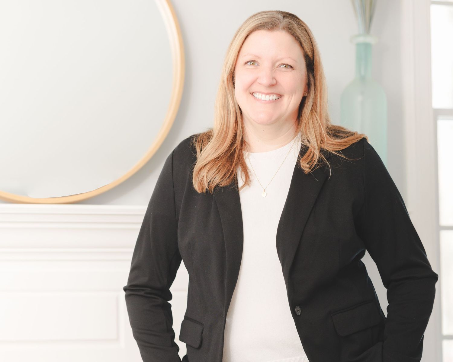 Southern Maine Brand and Headshot Photographer-Ang Foley Foto captures small brand imagery across Southern Maine, in + near Greater Portland