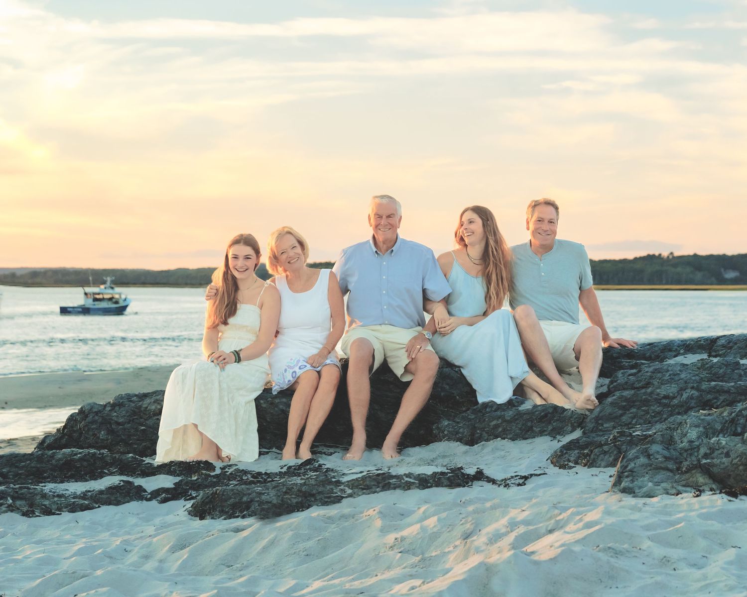 Southern Maine Family Portrait Photographer -Ang Foley Foto captures family portraits across Southern Maine, in and near Greater Portland