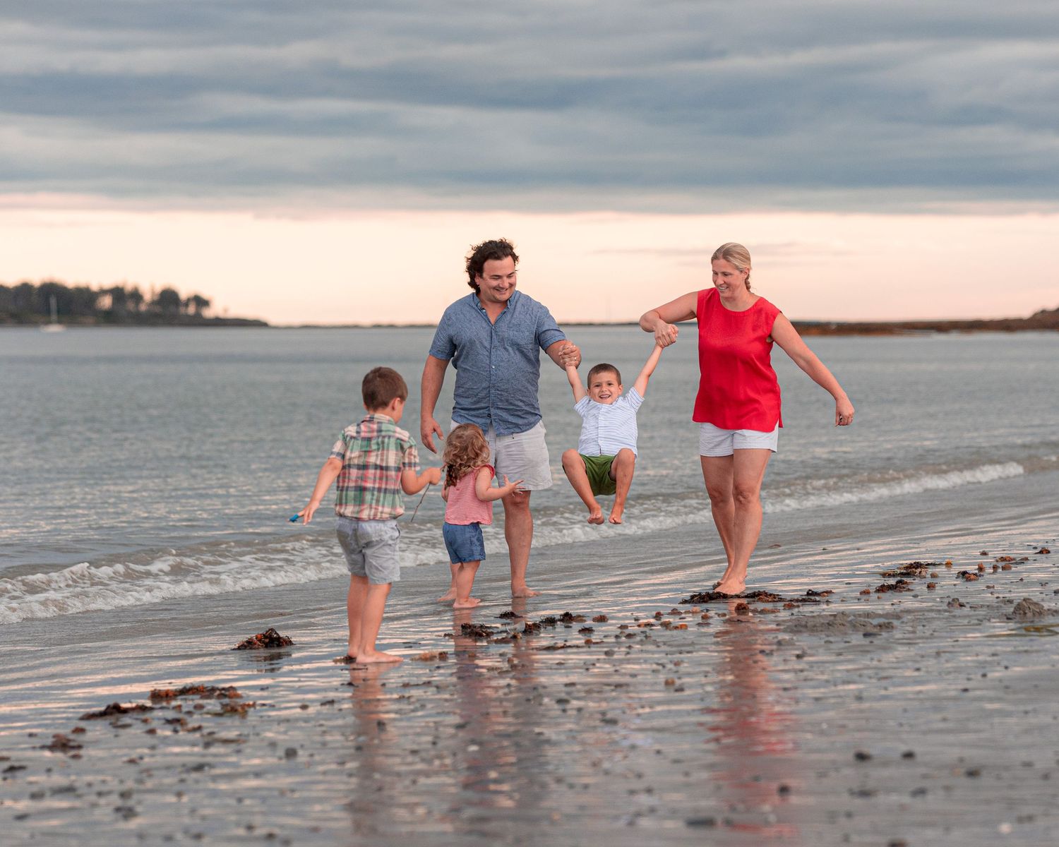 Southern Maine Family Portrait Photographer -Ang Foley Foto captures family portraits across Southern Maine, in and near Greater Portland