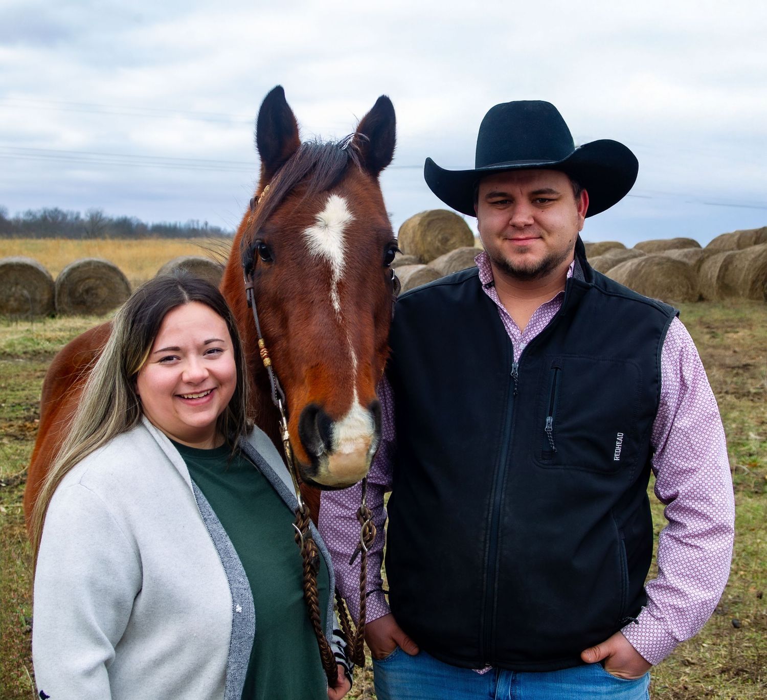 Morgan Akey, Busy Lenses, Missouri Livestock photographer, Kansas City Photographer, Western Photographer, Pet Photographer, Parkville MO