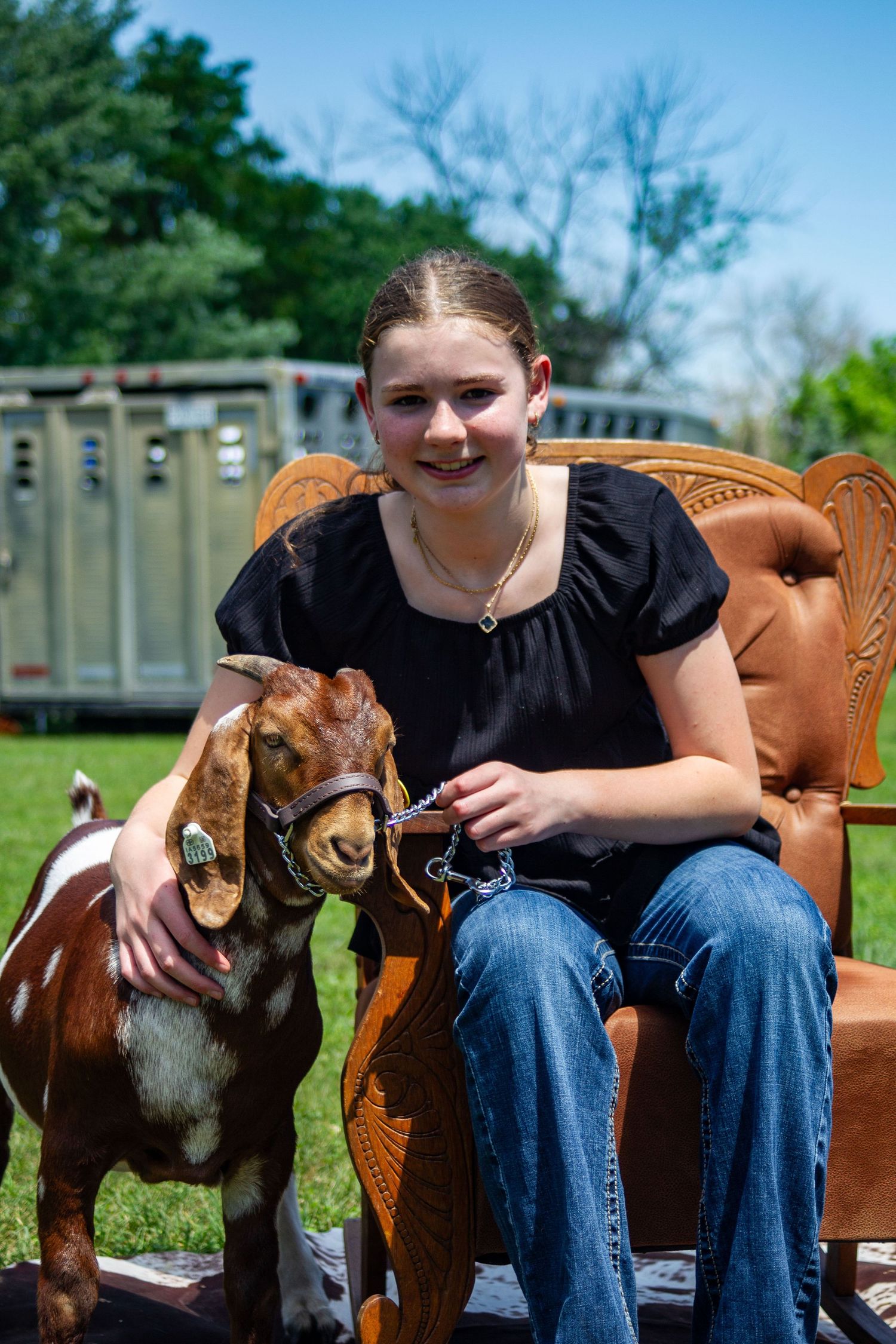 Morgan Akey, Busy Lenses, Missouri Livestock photographer, Kansas City Photographer, Western Photographer, Pet Photographer, Parkville MO