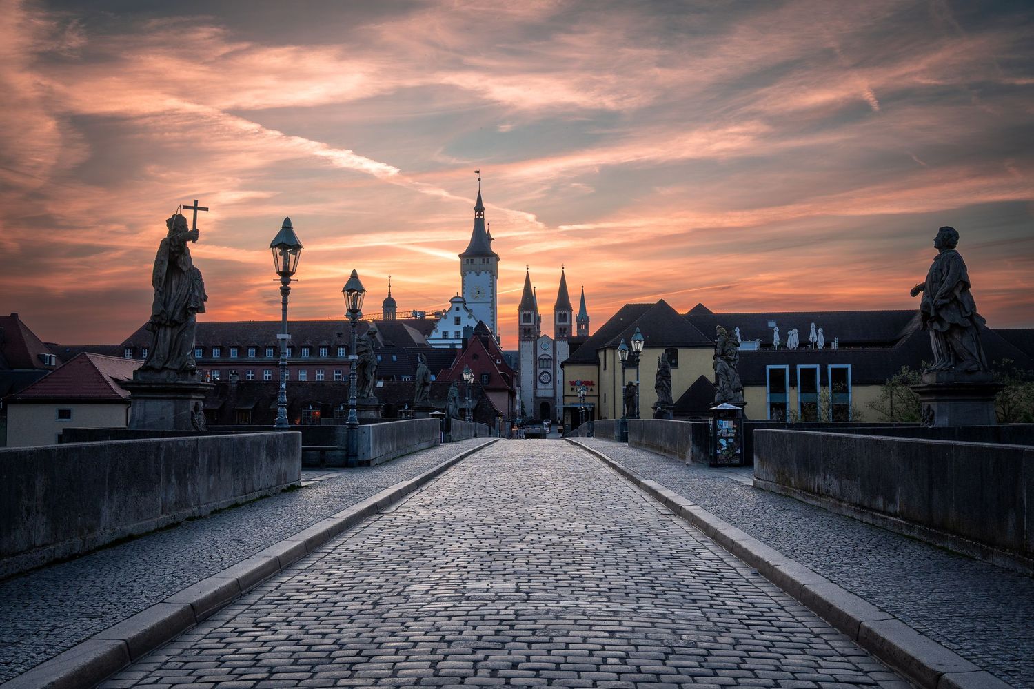 Alte Mainbrücke in Würzburg