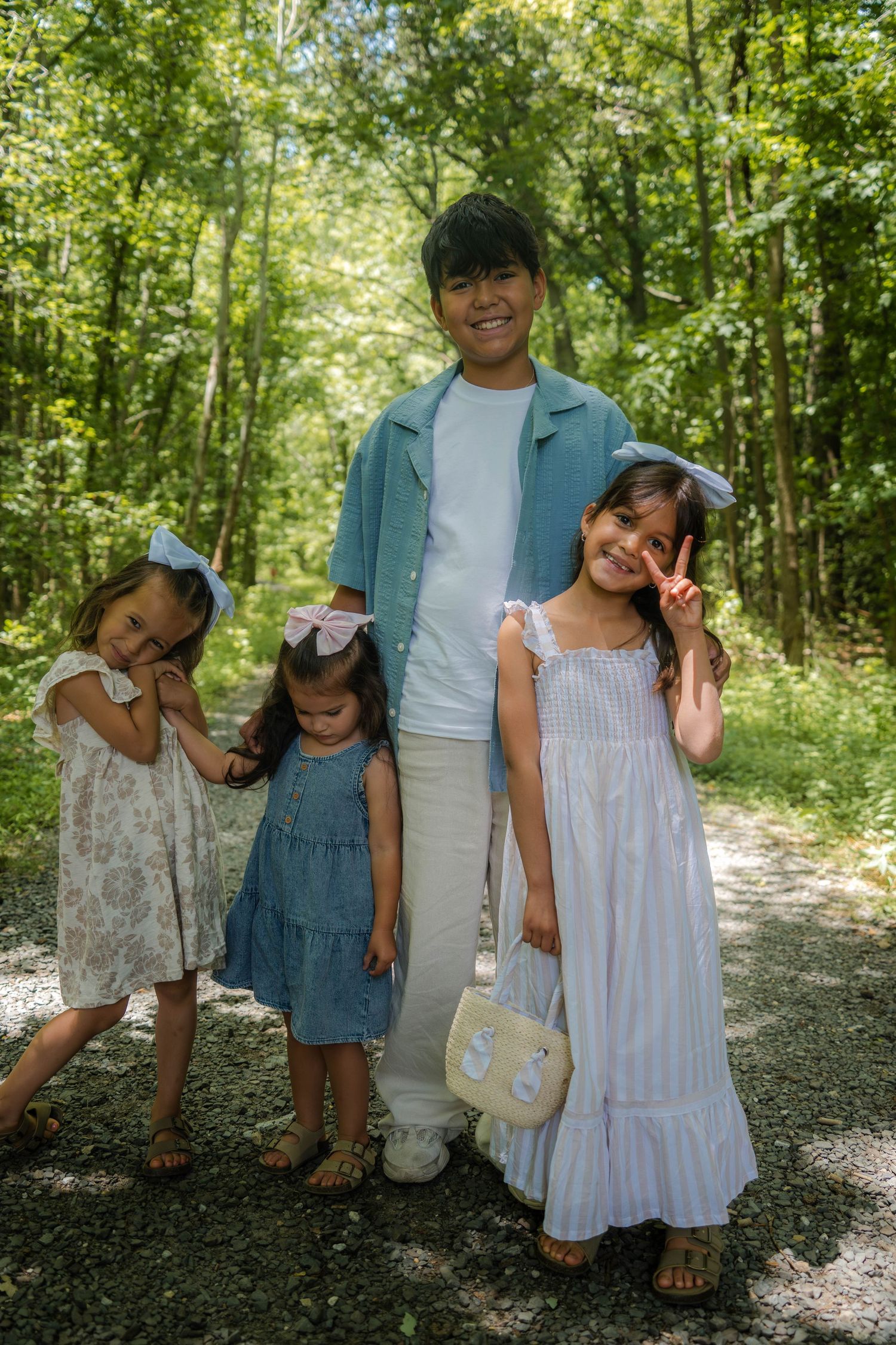 Family session at Washington Lake Park in Sewell, New Jersey with natural outdoor family portraits.