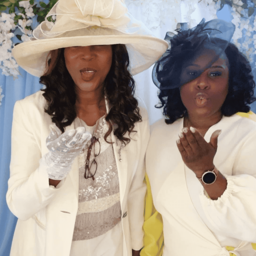 High Tea Toronto Photo Booth Boomerang Mode