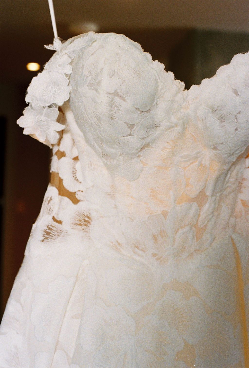Bridal details 35mm film photography, reflecting the authentic and timeless style of Veronique Jones.