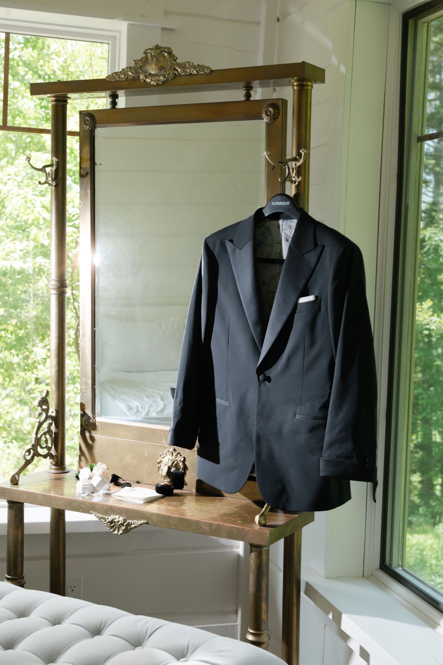 Destination editorial wedding photographer, shot of a bridal details in Dramatic lighting. Moody, luxury, high end, True Tone
