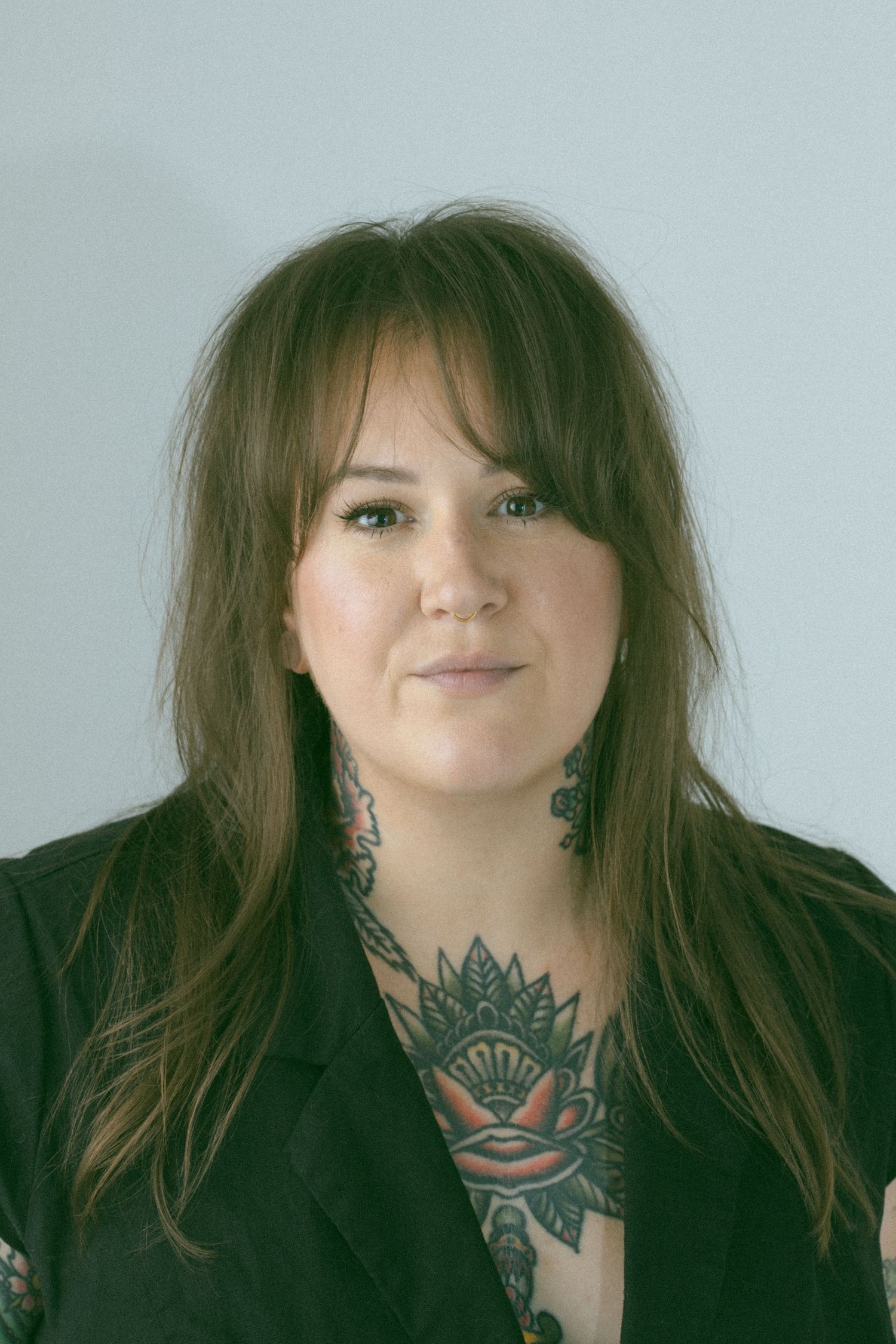 Portrait of Veronique Jones, wedding photographer based in Montreal & Toronto who offer images in digital and film.