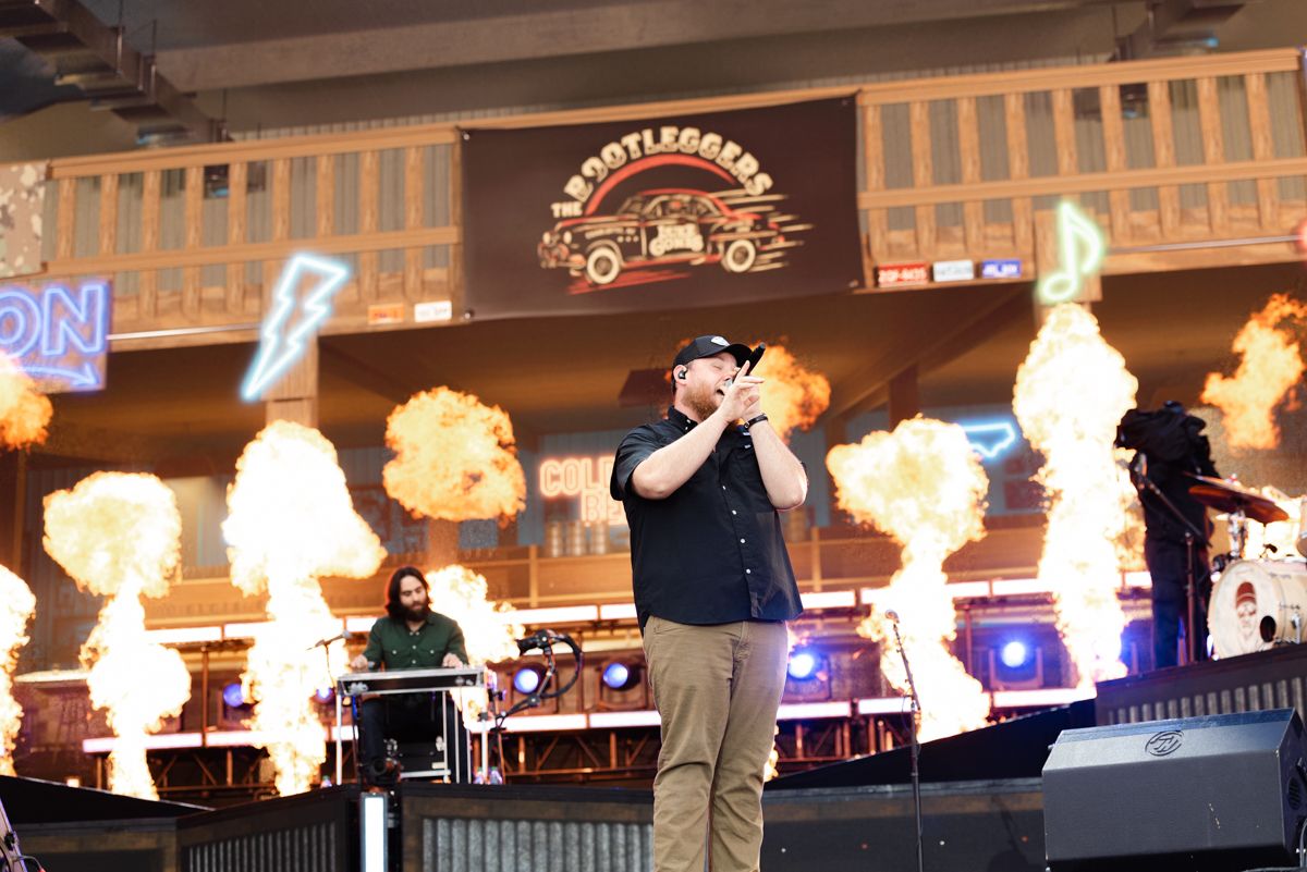 Luke Combs in concert in Montreal. May 2026