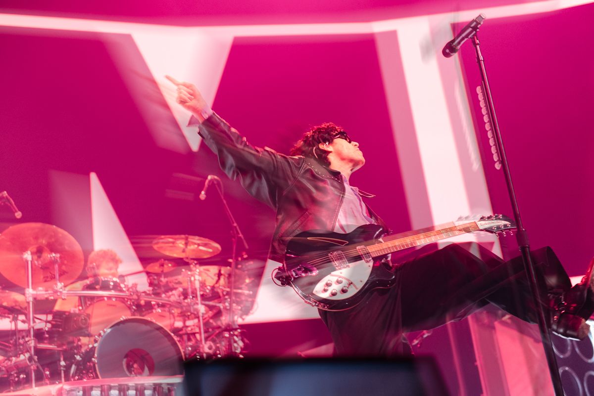 5 seconds of summer in concerts at Bell Center in Montreal. June 2026