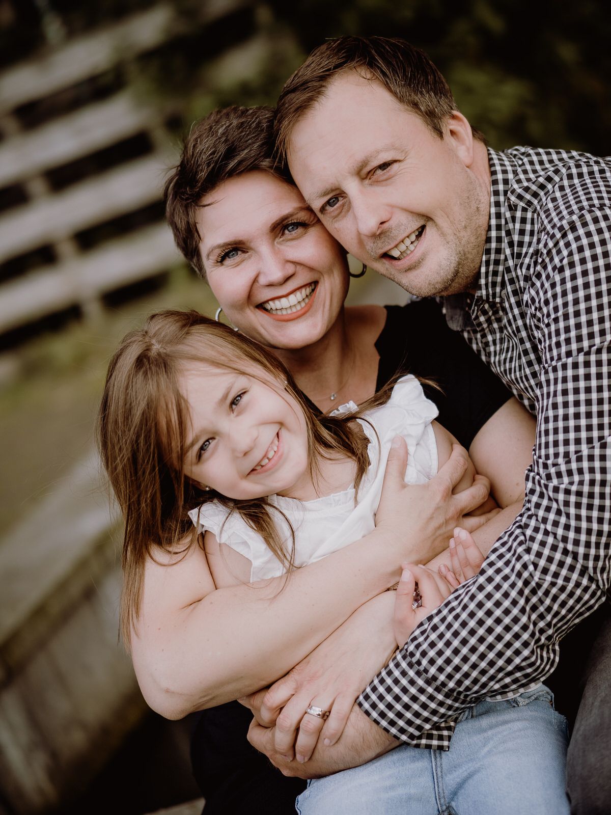 Natürliche Kinder & Familienfotos in Bochum ganz ohne Fotostudio, echt und ungestellt, fotografiert von Christina Förster Fotografie