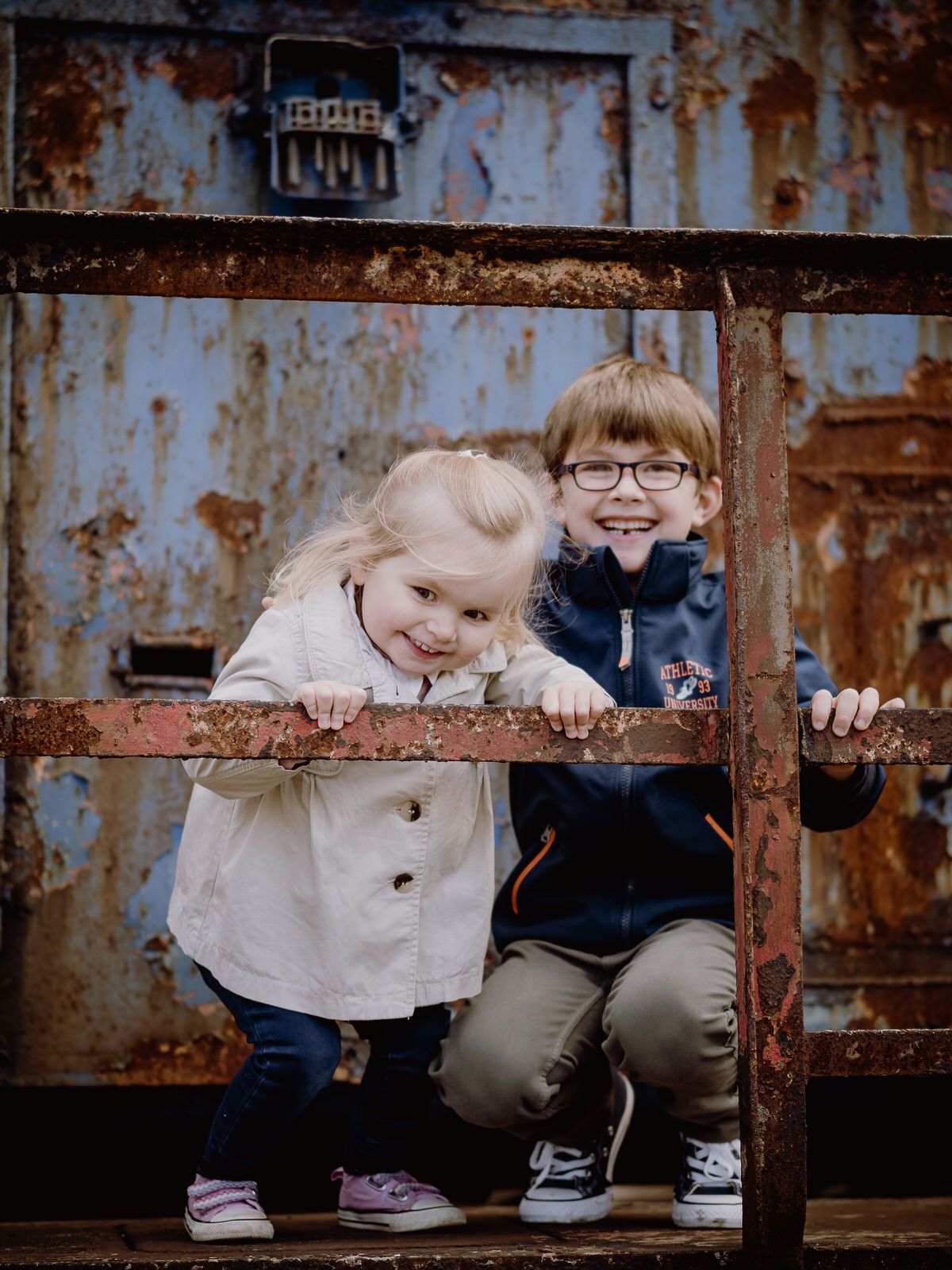 Natürliche Kinder & Familienfotos in Bochum ganz ohne Fotostudio, echt und ungestellt, fotografiert von Christina Förster Fotografie