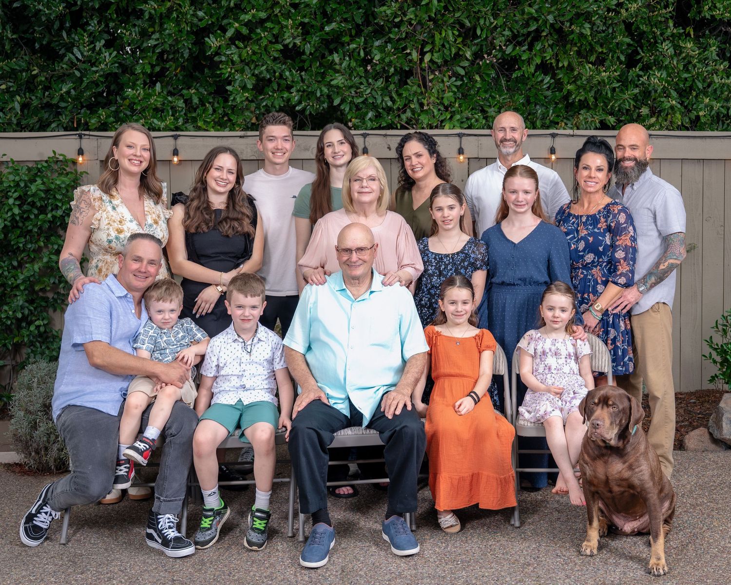 Extended family photo taken in client's backyard