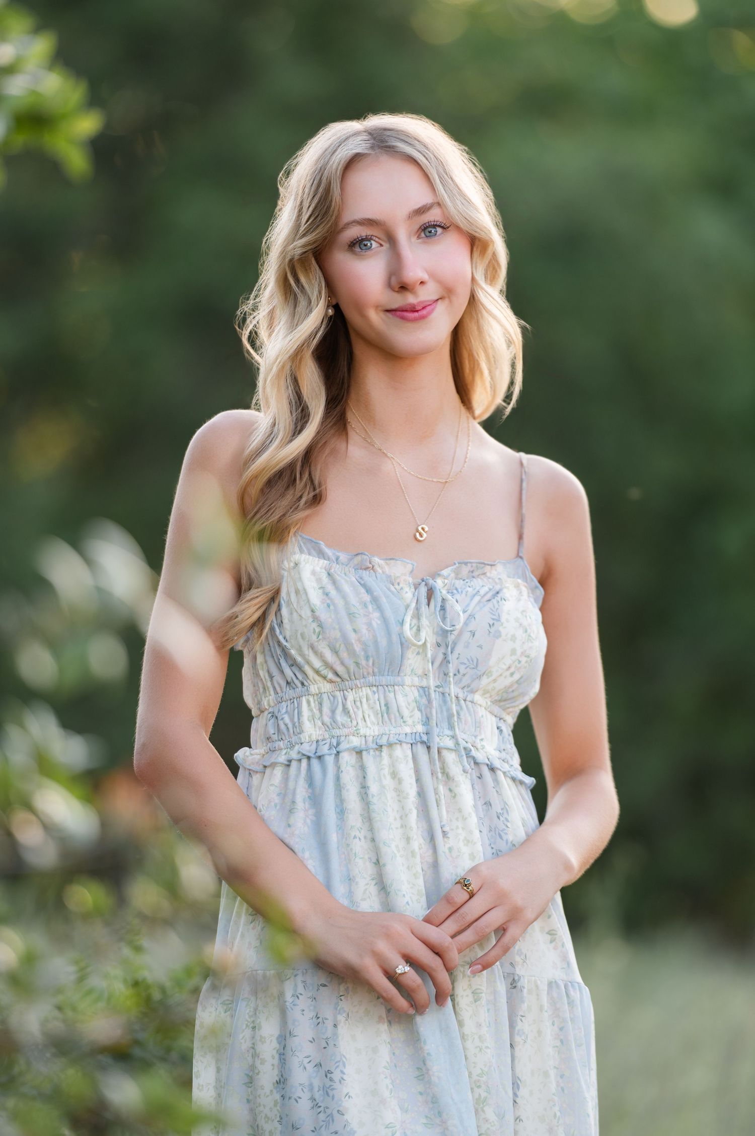 A Senior girl photo taken in nature
