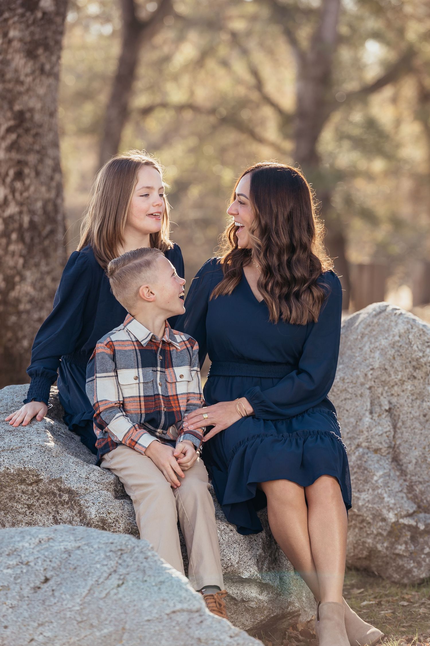 Photo of a mom with her two children, taken in Folsom, California