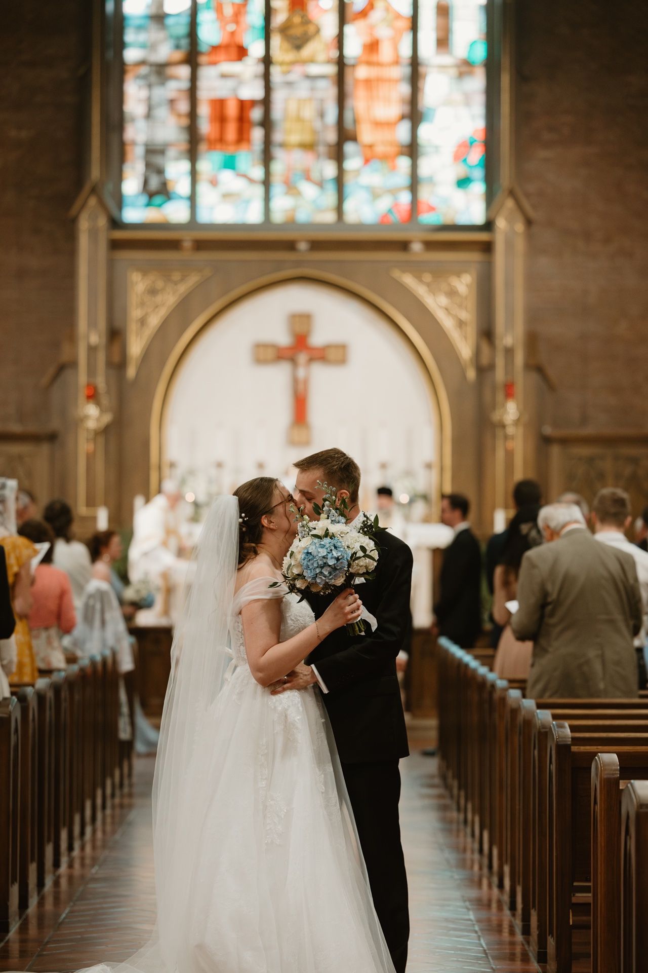 Minneapolis based Catholic wedding photography with an emphasis on storytelling