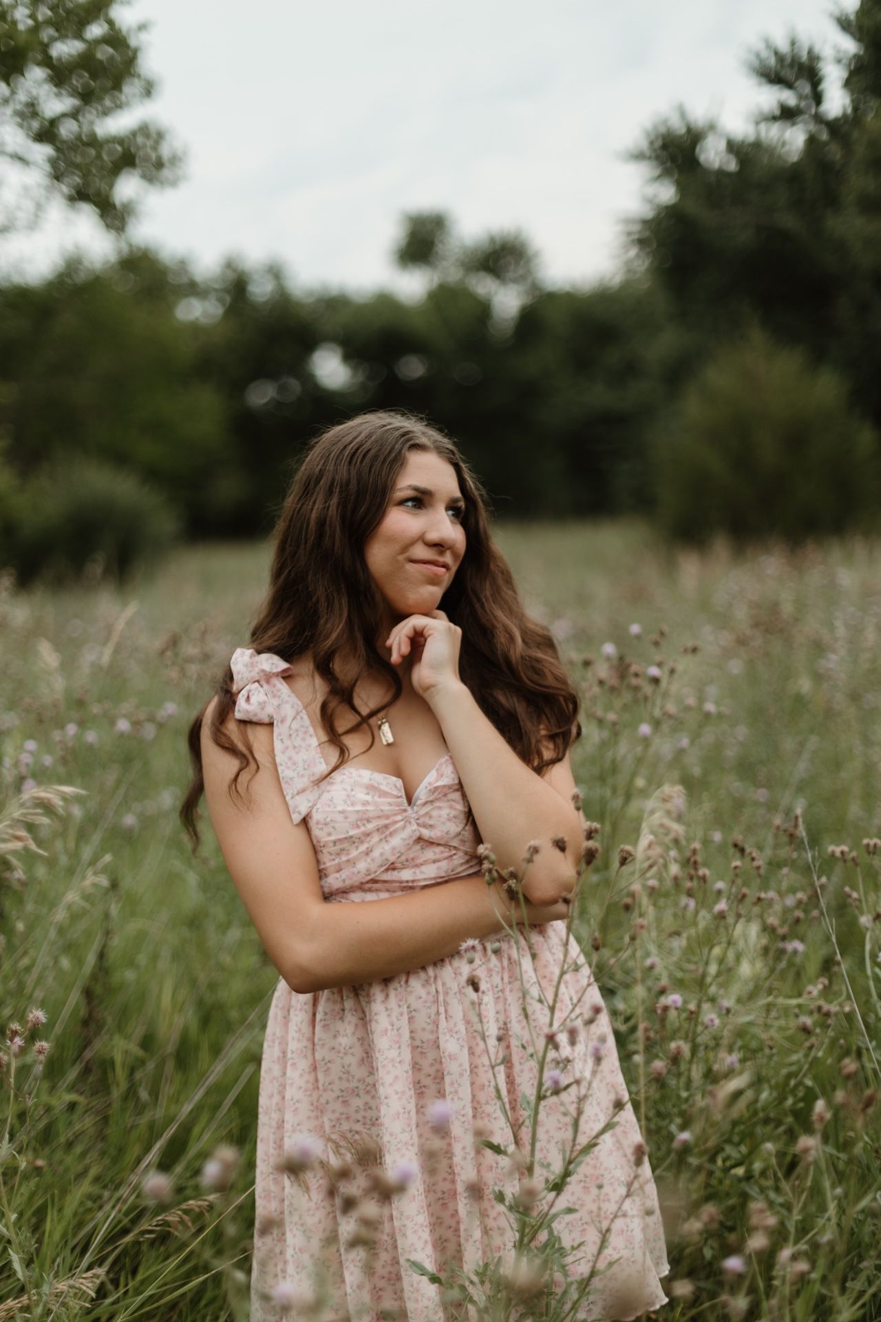 outdoor senior portraits Minneapolis