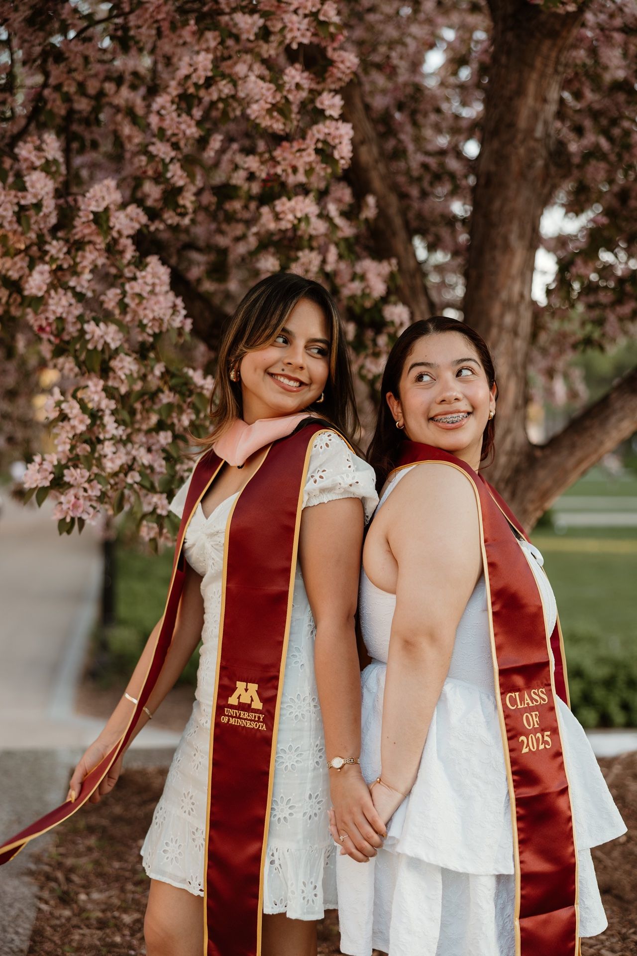 University of Minnesota Graduation photos taken by a Minneapolis graduation photographer