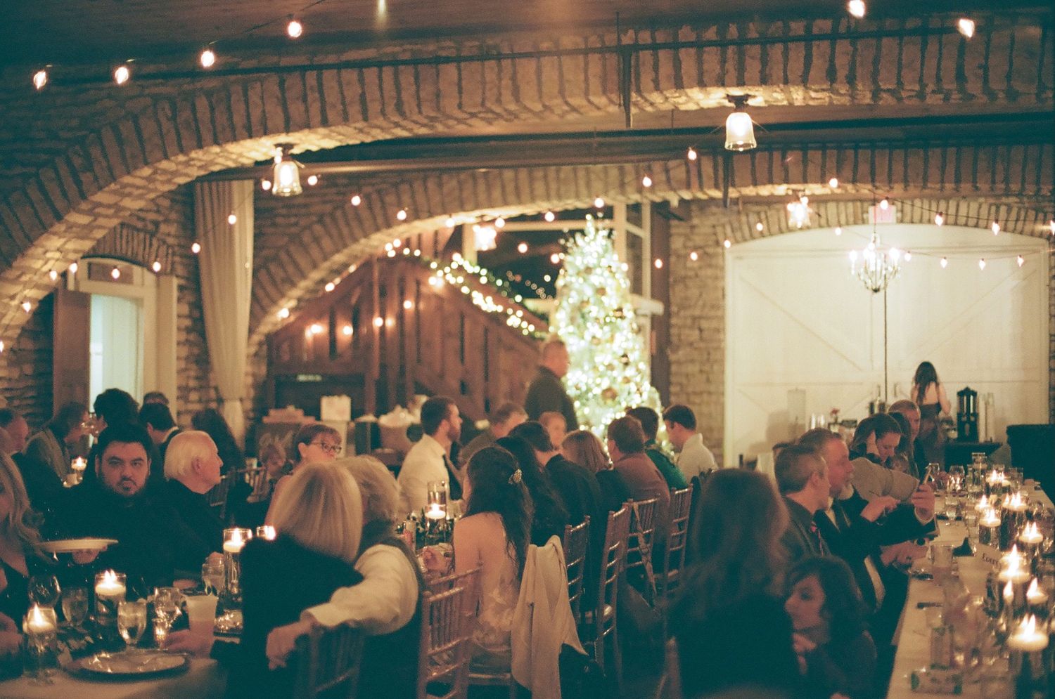 Minneapolis wedding photography capturing intimate, quiet moments