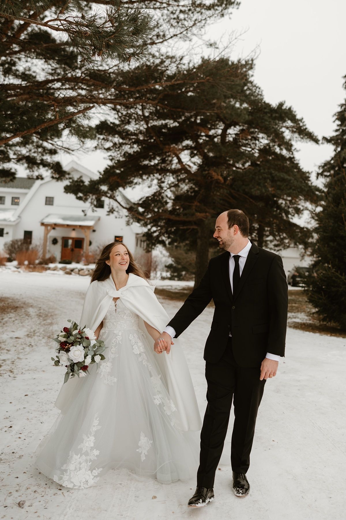Winter wedding at Gathered Oaks captured by a Minnesota Wedding Photographer