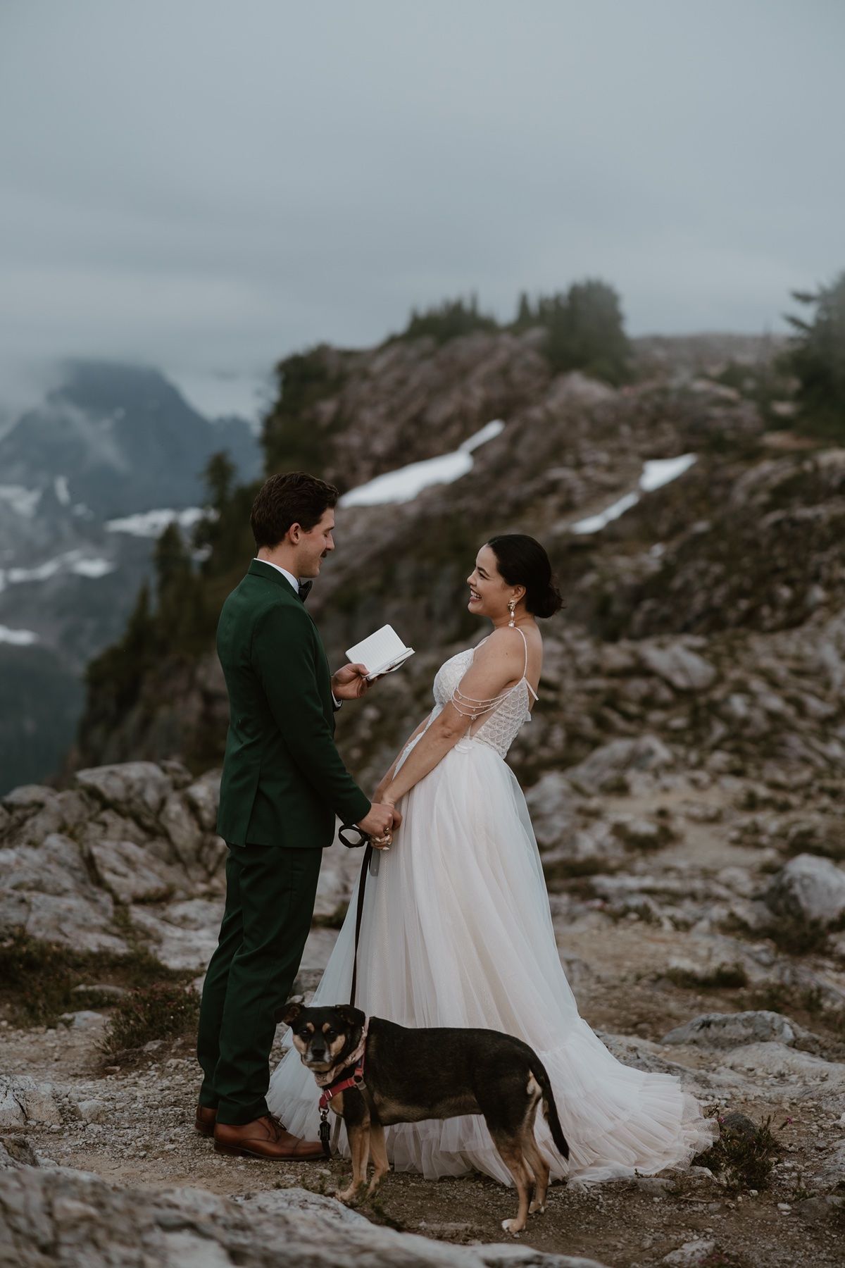 Pacific Northwest elopement photography in the mountains with dog as a witness