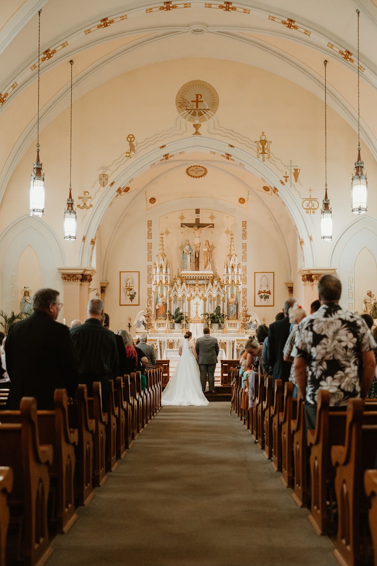 wedding photographer in Minneapolis who loves capturing little moments during the ceremony