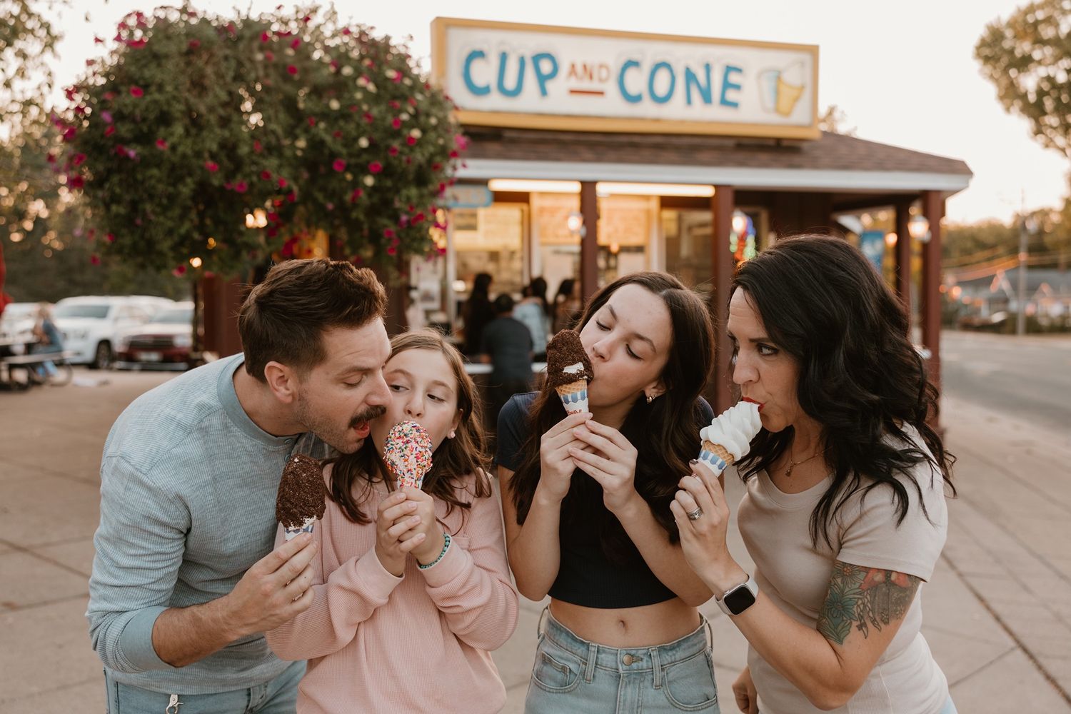 family photography session in Minneapolis with a documentary approach