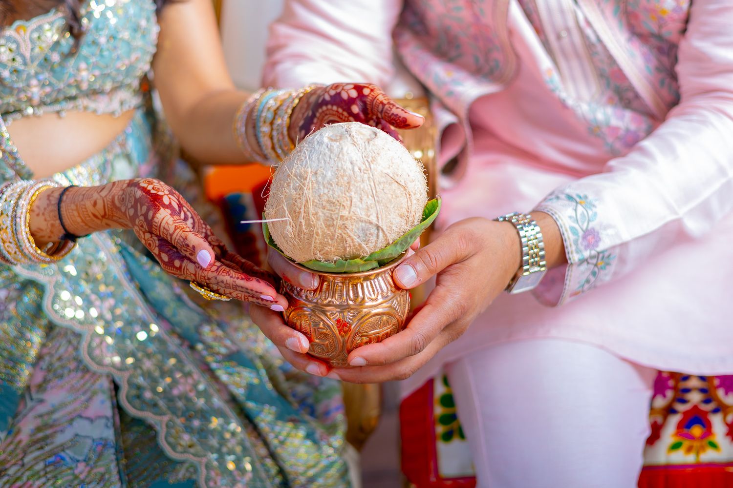 FAMILY INDIAN_CHEHARLUXSTUDIO