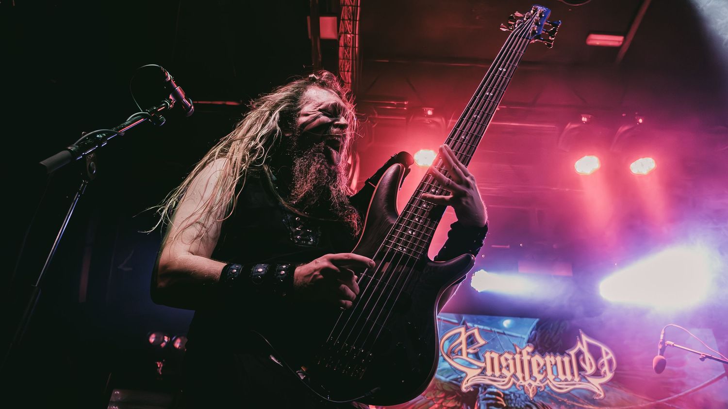 Only Metal Photos -