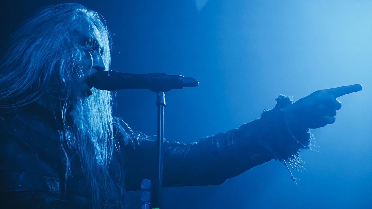 Only Metal Photos -