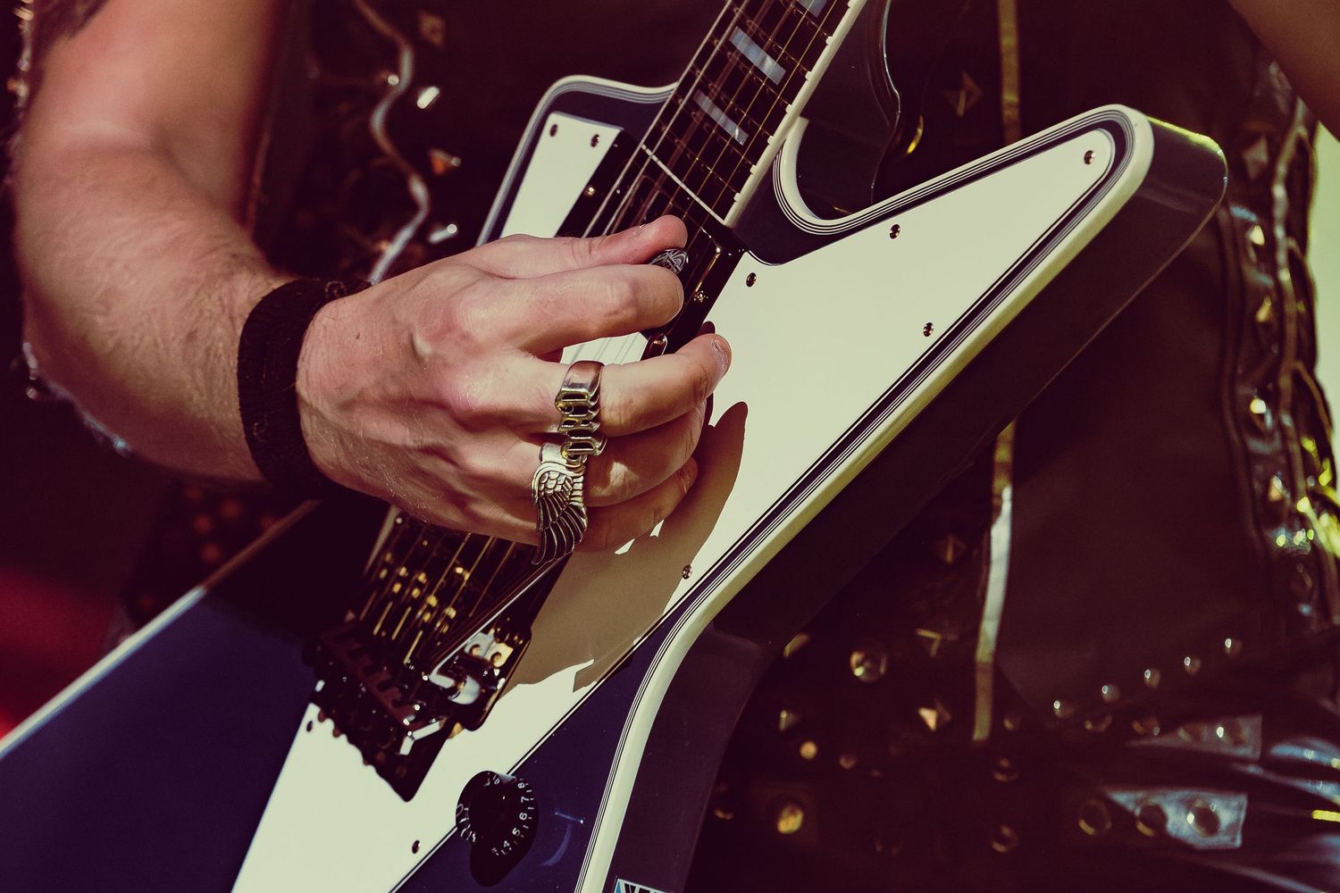 Only Metal Photos -