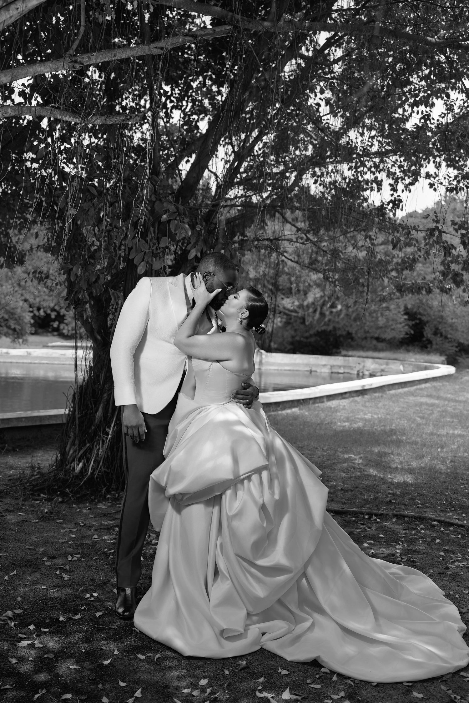 bride and groom on wedding day, photographed by Anny Productions Photography.