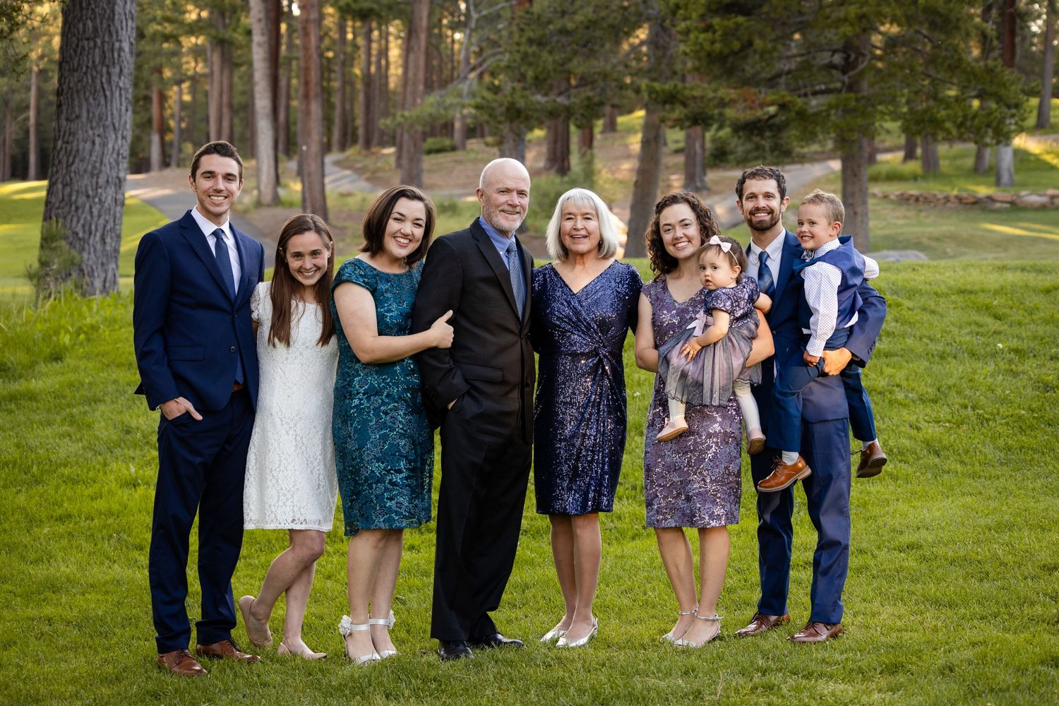 Extended family portrait photography session in Tahoe-Donner