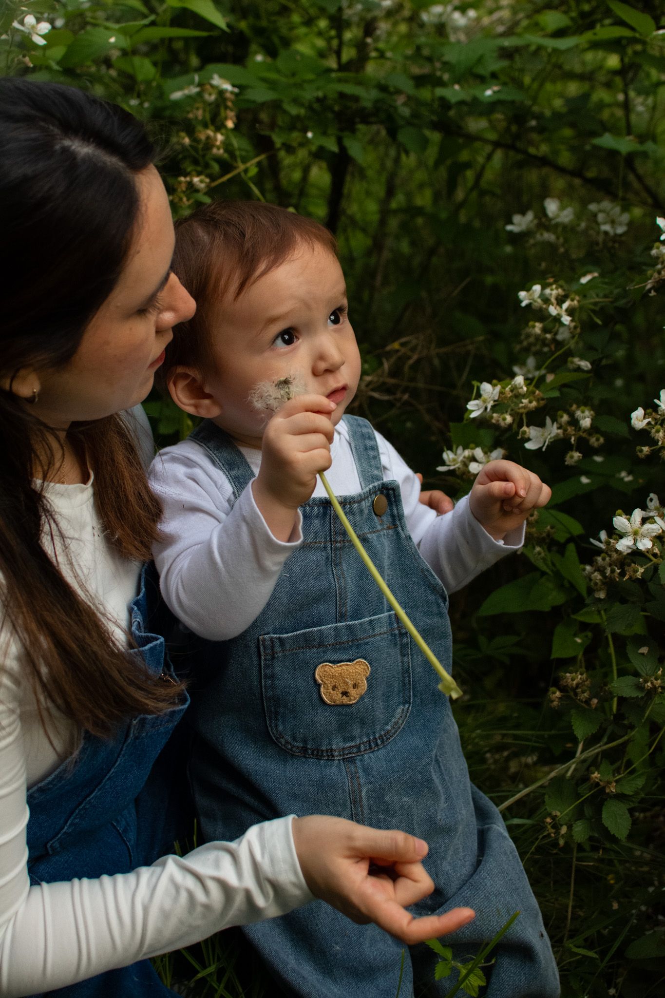 Mother's Day photography session in Vienna, Virginia by Lifestyle Photographer Courtney Taylor Photography capturing candid moments.
