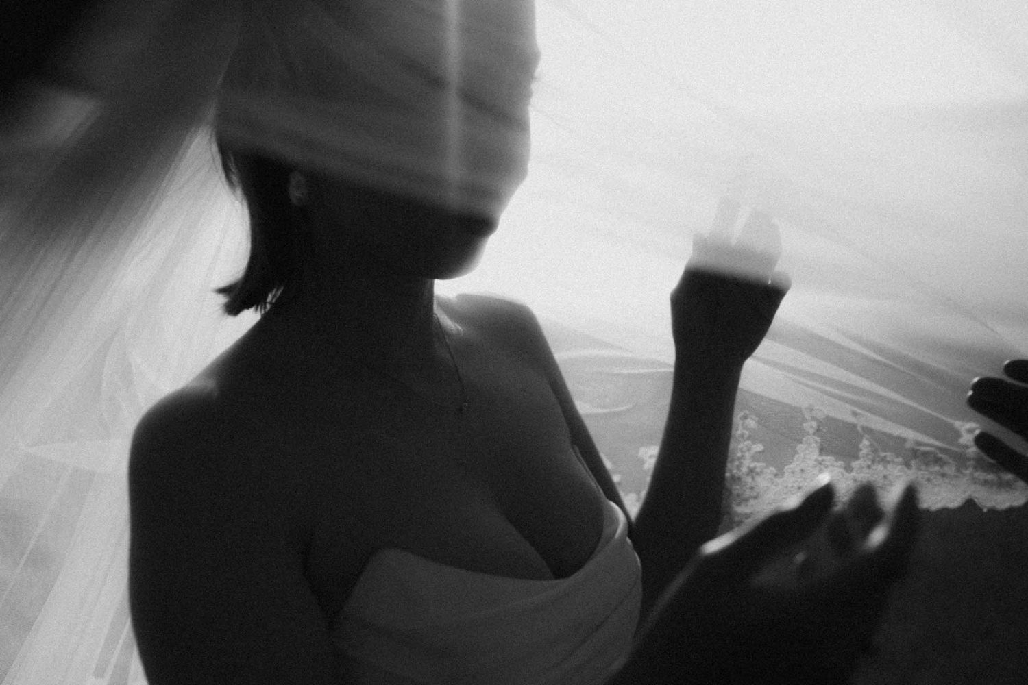 elopement bride in motion on the beach in portugal