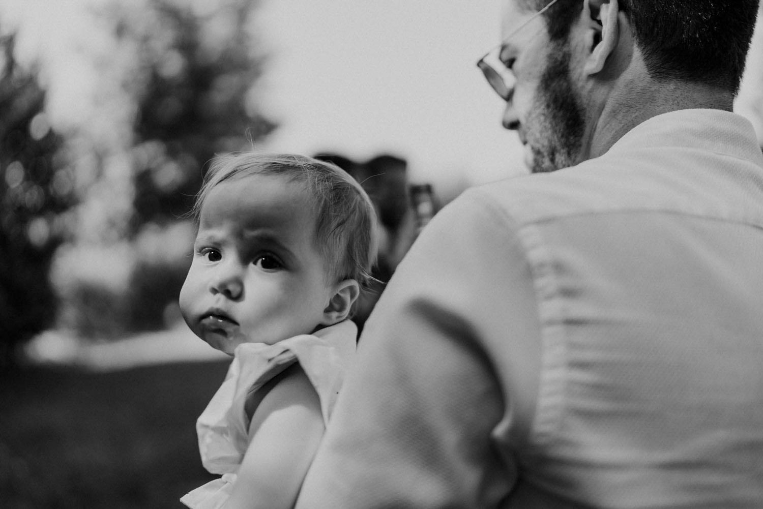 family moment during wedding celebration at quinta da eira
