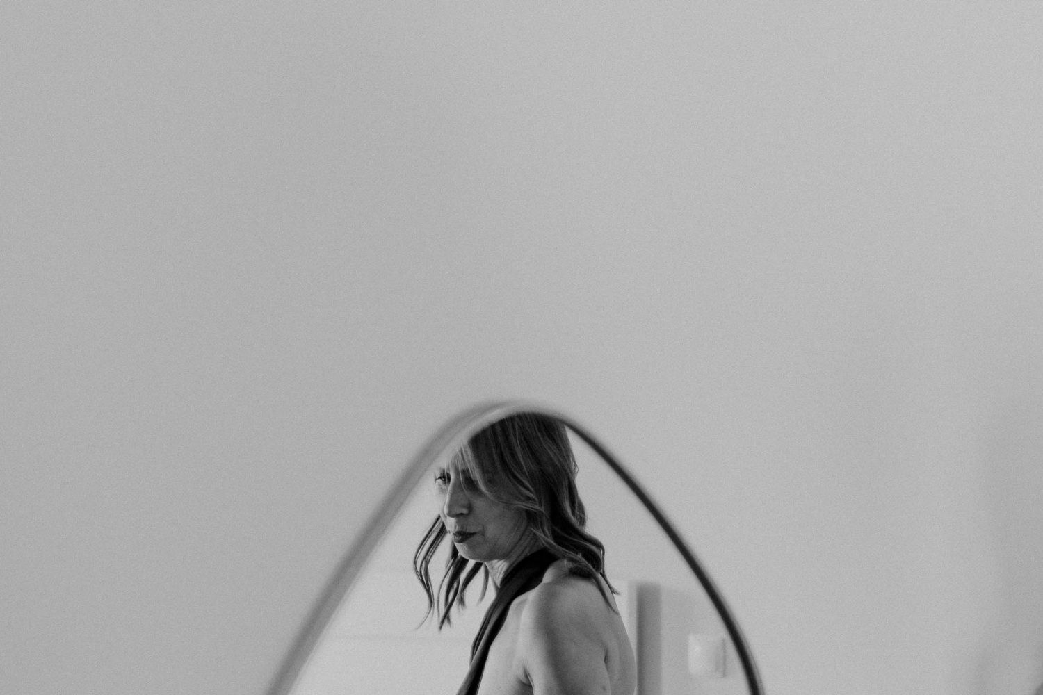 bride portrait during wedding day in portugal